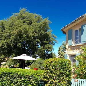 Oustau Du Ventoux Couette-café Bédoin
