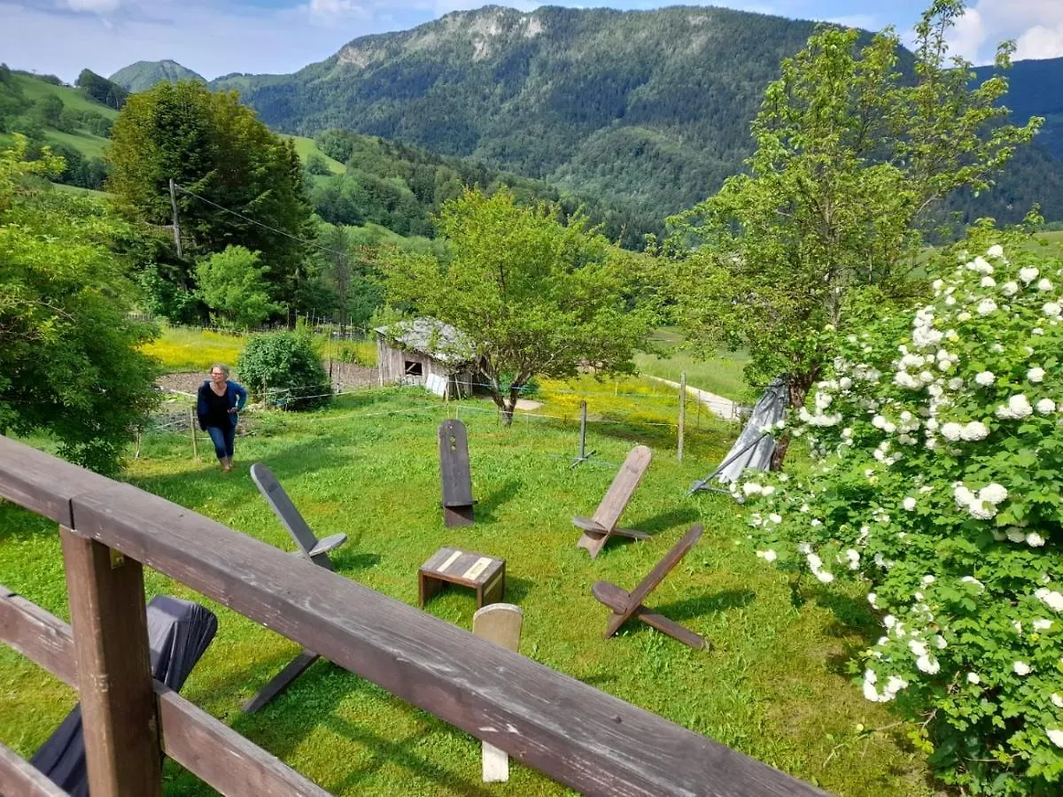 Aillon-le-JeuneLa Grangerie住宿加早餐旅馆
