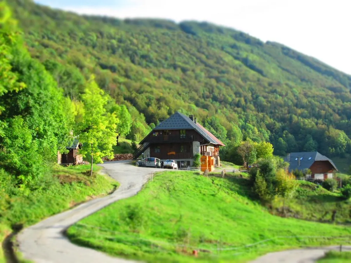Aillon-le-JeuneLa Grangerie住宿加早餐旅馆