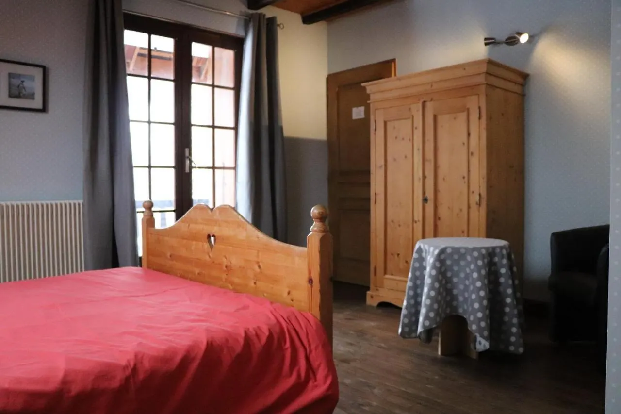 Aillon-le-JeuneLa Grangerie住宿加早餐旅馆 法国